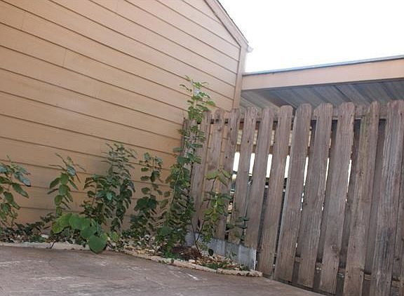 5th image of 830 Banister Ln #830