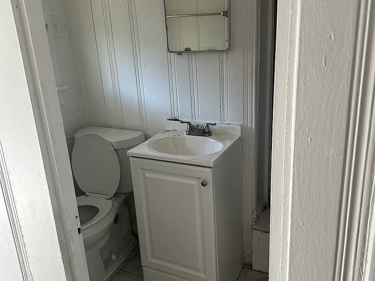 5108 Bayard Ln #8 — Photo 1