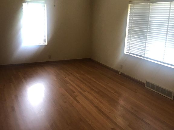 2nd image of 1105 Holly Hills Ave