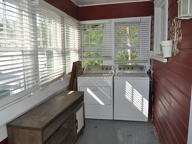 1305 S Albany Ave #B — Photo 19