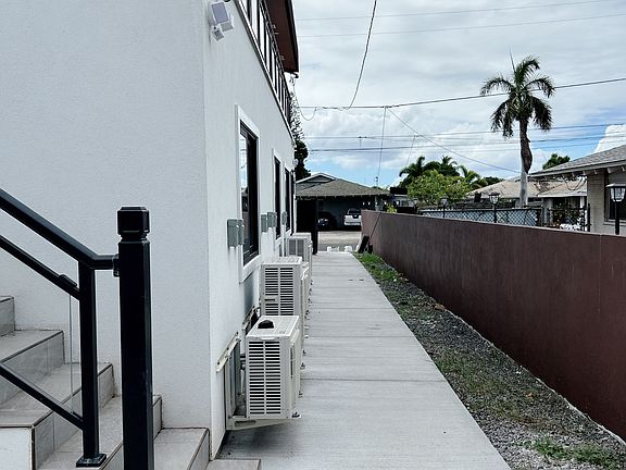 5th image of 4536 Ukali St