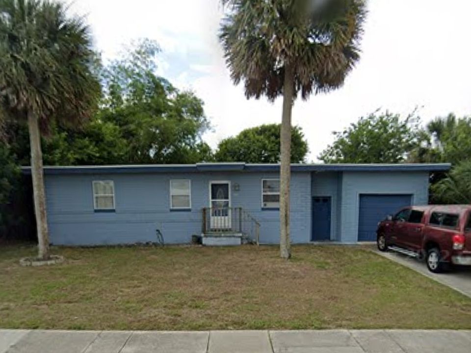 1st image of 180 Seminole Ave