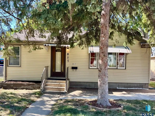 817 N Van Eps Ave, Sioux Falls, SD 57103