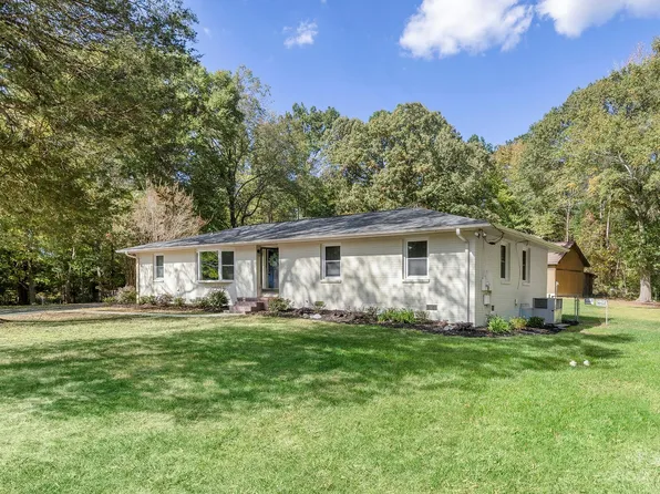 9639 Forest Dr, Charlotte, NC 28216