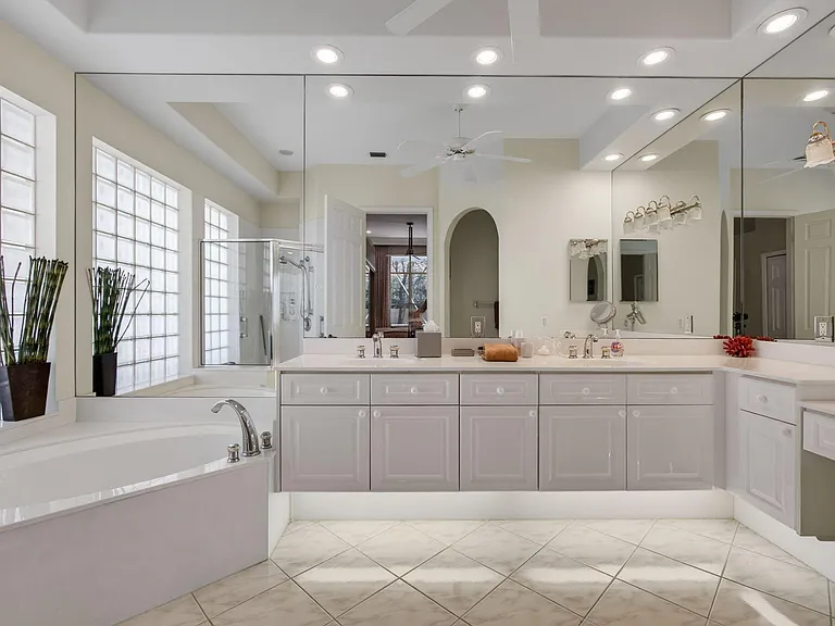 1048 Diamond Head Way — Photo 18