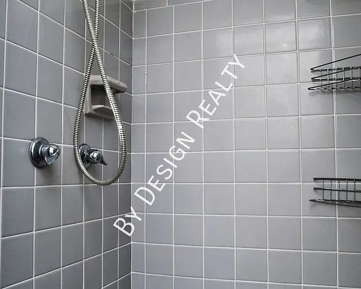 2542 E Halcyon Rd #2 — Photo 8