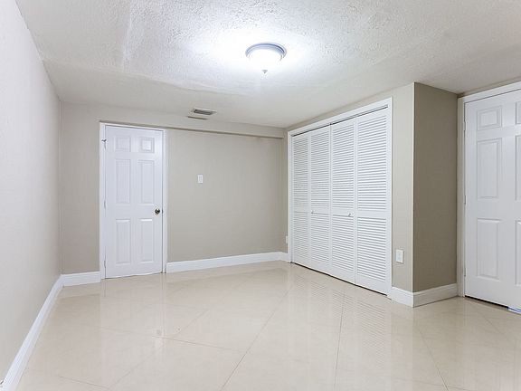 c4de0ca4-1783-4efa-bb5a-3c6b02c16831-w_1500-h_1000