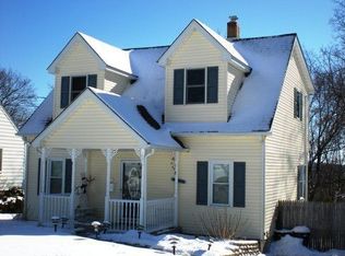 18 Sunrise Ter, Washington, NJ 07882