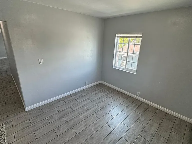 2300 Lake St #C — Photo 6