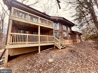 9104 Croom Rd, Upper Marlboro, MD 20772