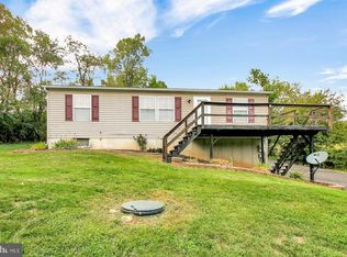 144 Jungle Rd, Bernville, PA 19506