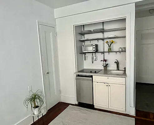 Rented by Serene Powers Real Estate LLC | media 13