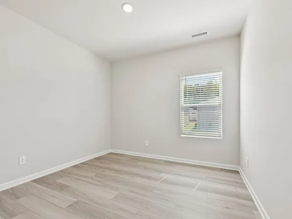 Chatham Plan, Oak Manor - Signature Series