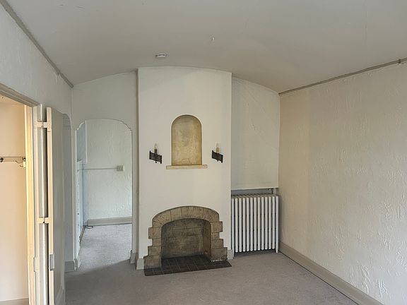 2nd image of 3246 Girard Ave S APT 304