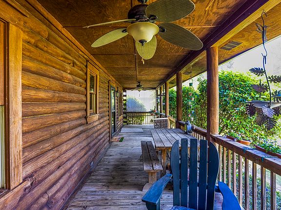 5th image of 103 Cardinal Cove Rd