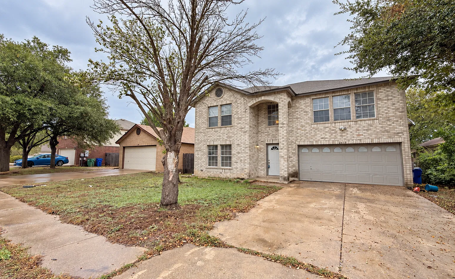 4 bed, 2.5 bath, 2488 sqft, $2,195 — Photo 1