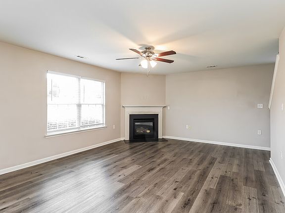 5th image of 1536 Eastway Dr