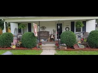 11550 N Ward Pl, West Terre Haute, IN 47885