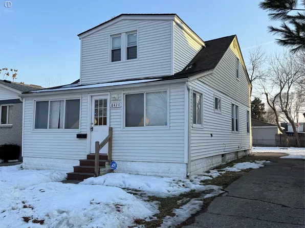 8420 Jewett Ave, Warren, MI 48089