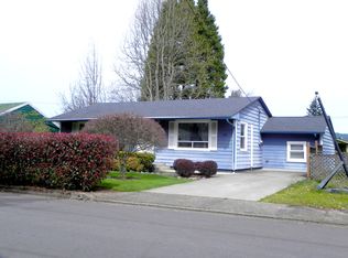1100 Tyler Ave, Cottage Grove, OR 97424