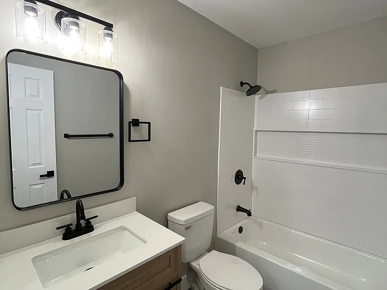 951-973 Shannon Dr — Photo 12