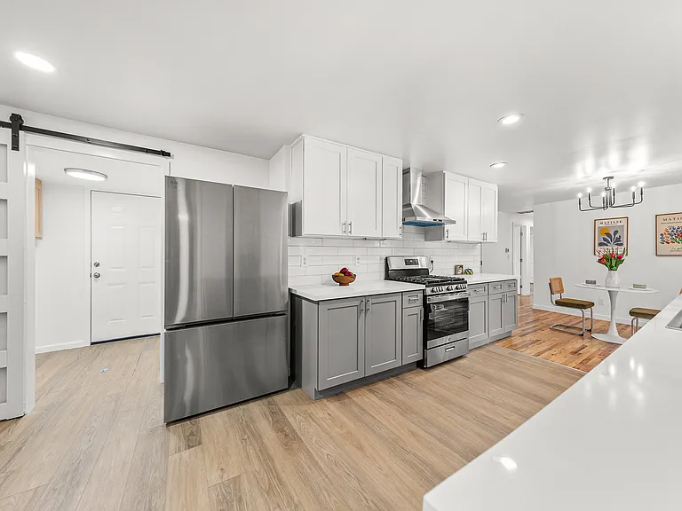 8808 NE 139th St — Photo 8