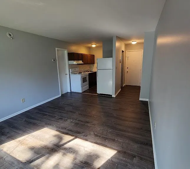 105 Herkimer St #19 — Photo 2