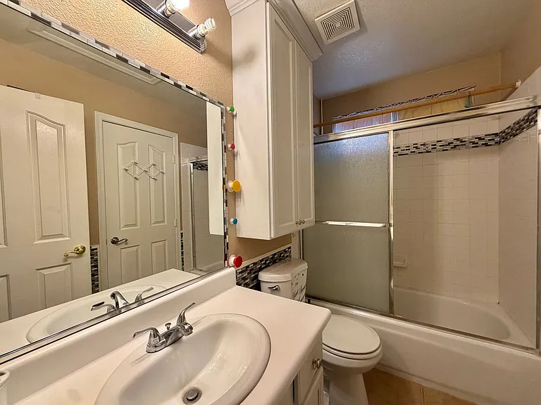 868 Worrell Ave — Photo 24