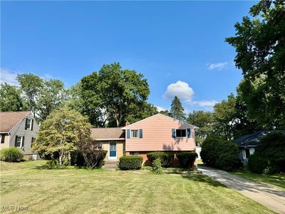 443 Beech Row Dr, Barberton, OH, 44203