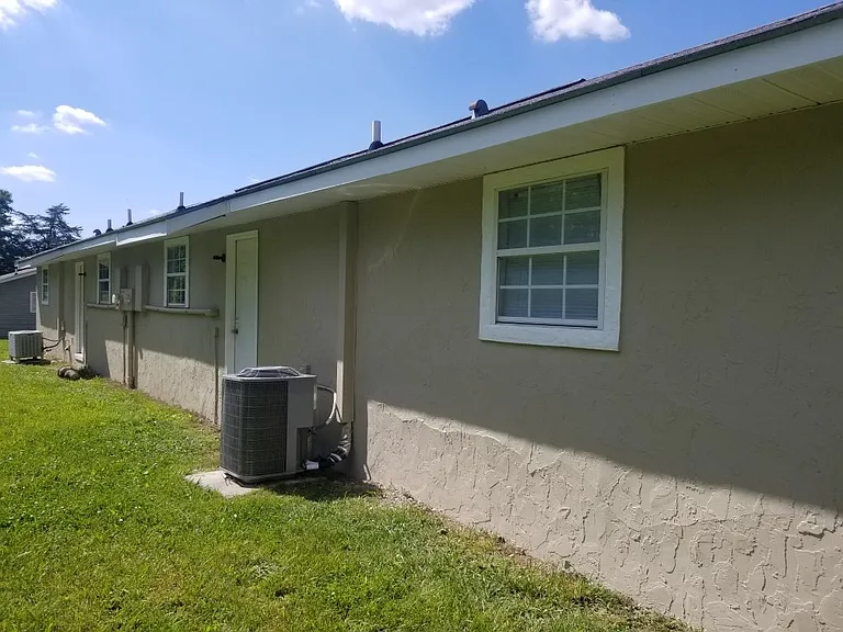 2405 Ryan Rd — Photo 3