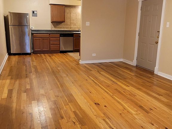 3rd image of 1620 N Colorado Blvd #2