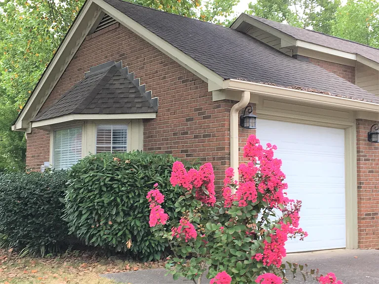 100 Meridian Ct #100 — Photo 16