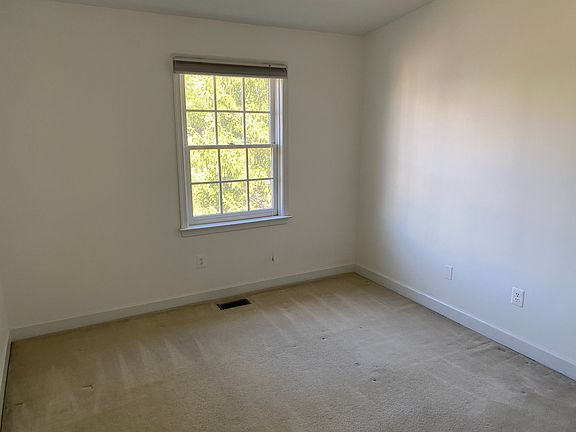 2nd image of 8000 Merry Oaks Ct