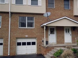 6436 Forest Gln, Victor, NY 14564