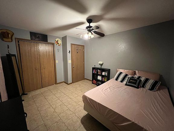 5th image of 104 Sydnee Ln