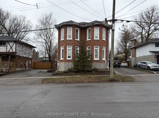 186 Albert St #B, Belleville, ON K8N3N4