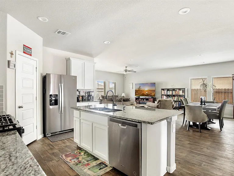 3427 Parker Trace Dr — Photo 8