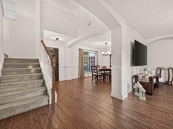 4th image of 16906 Fairway Glen Ln