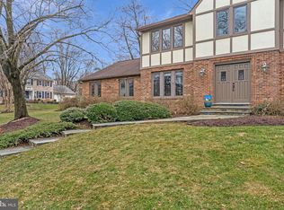 9501 Blythe Dale Ct, Vienna, VA 22182