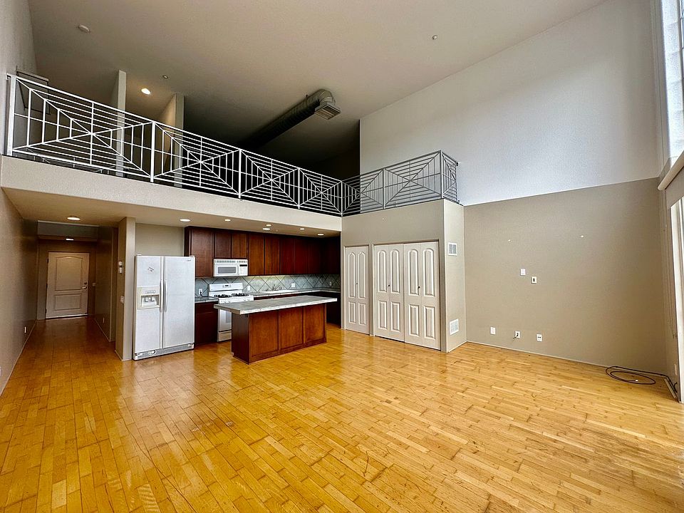 1st image of 4638 Park Blvd Unit B