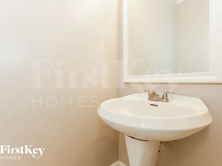 3606 Ginnis Dr SW #8 — Photo 17