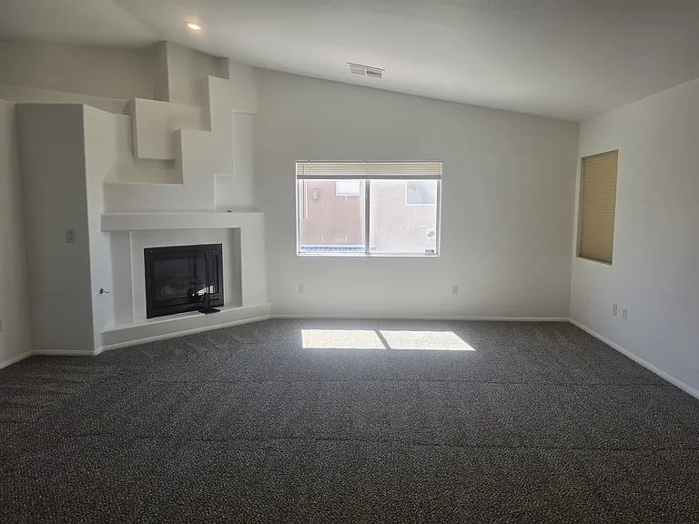 6807 Baby Jade Ct — Photo 9