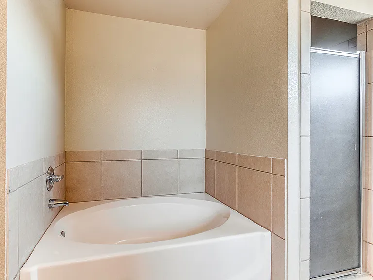 5337 Manuel Puentes Ct — Photo 28