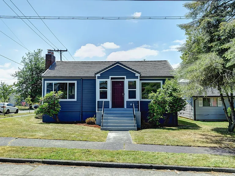 3827 S Angel Pl — Photo 2