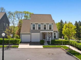 3279 Longview Rd, Mechanicsburg, PA 17055