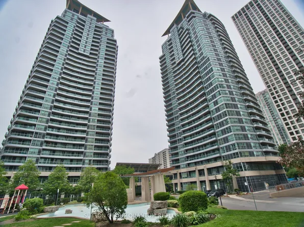 1 Elm Dr W #2705, Mississauga, ON L5B 4M1
