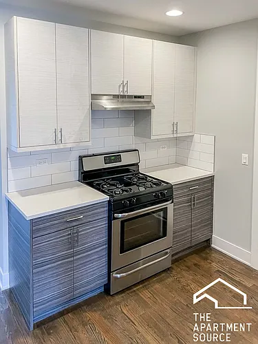 3911 N Janssen Ave #3 Photo 1 3911 N Janssen Ave #3 Photo 1