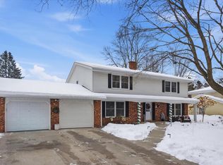 N67W6928 Cleveland St #2, Cedarburg, WI 53012