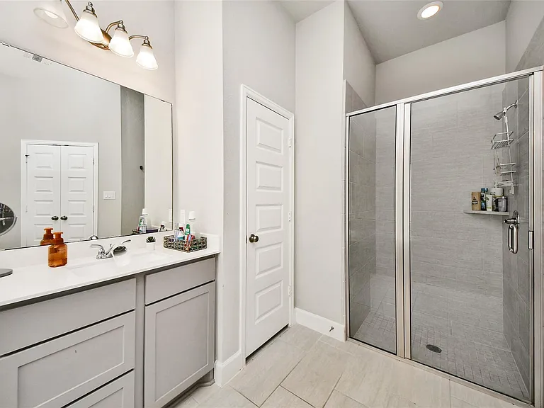 2206 Forest Trace Ln — Photo 24