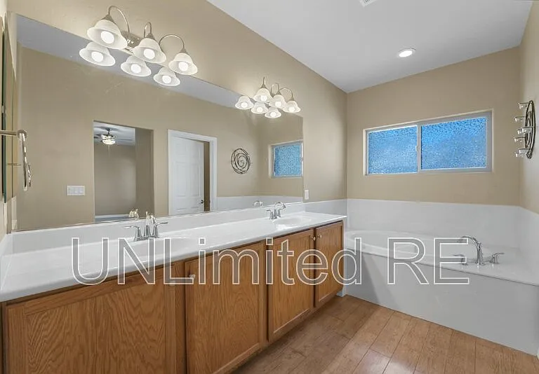 1201 N Warm Springs Trl — Photo 16
